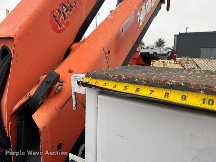 image for item EG2424 2010 Freightliner Business Class M2 crane truck