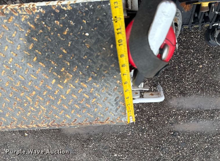 image for item EG2424 2010 Freightliner Business Class M2 crane truck