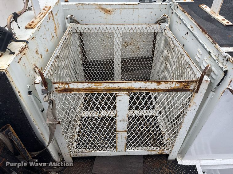 image for item EG2424 2010 Freightliner Business Class M2 crane truck