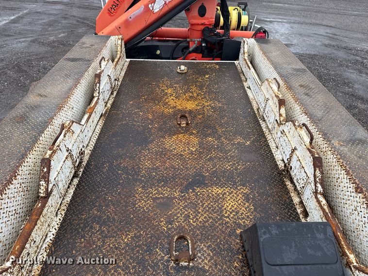 image for item EG2424 2010 Freightliner Business Class M2 crane truck