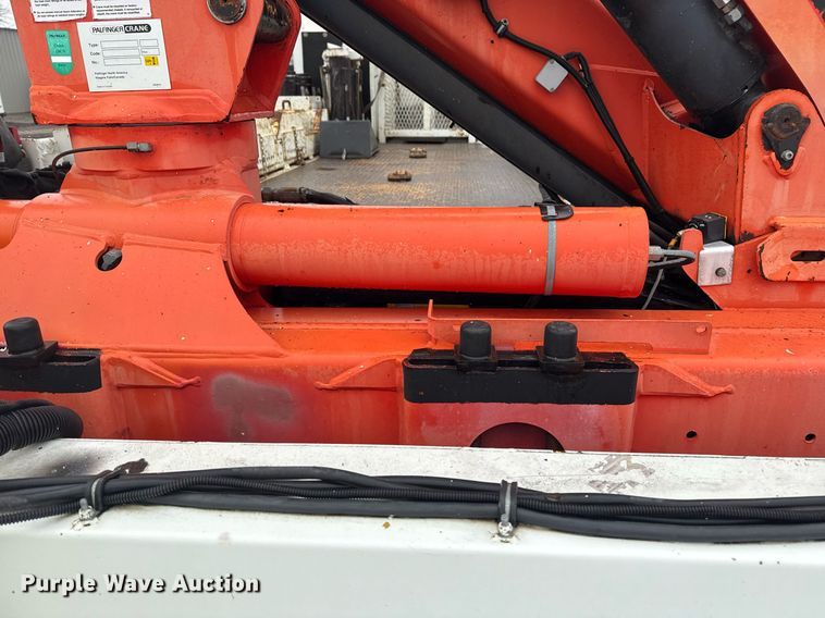 image for item EG2424 2010 Freightliner Business Class M2 crane truck