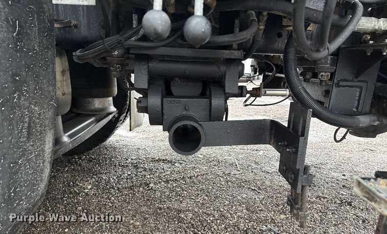 image for item EG2424 2010 Freightliner Business Class M2 crane truck