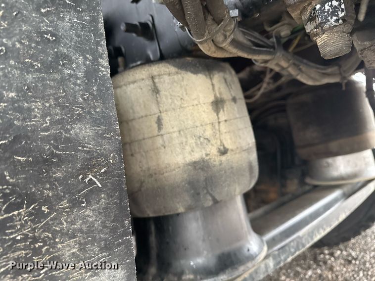 image for item EG2424 2010 Freightliner Business Class M2 crane truck