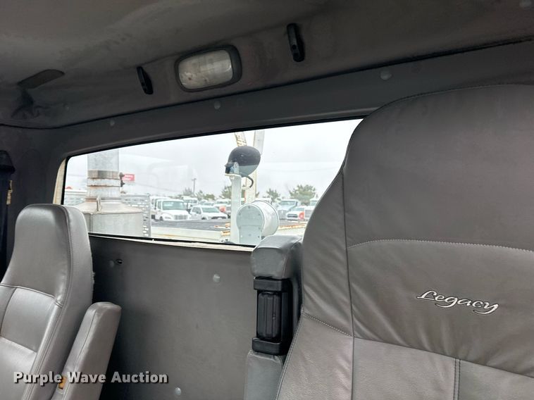 image for item EG2424 2010 Freightliner Business Class M2 crane truck