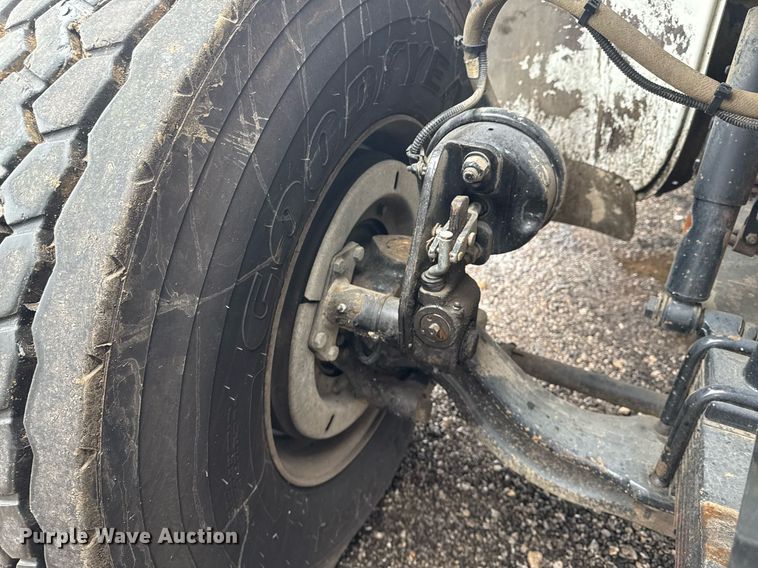 image for item EG2424 2010 Freightliner Business Class M2 crane truck