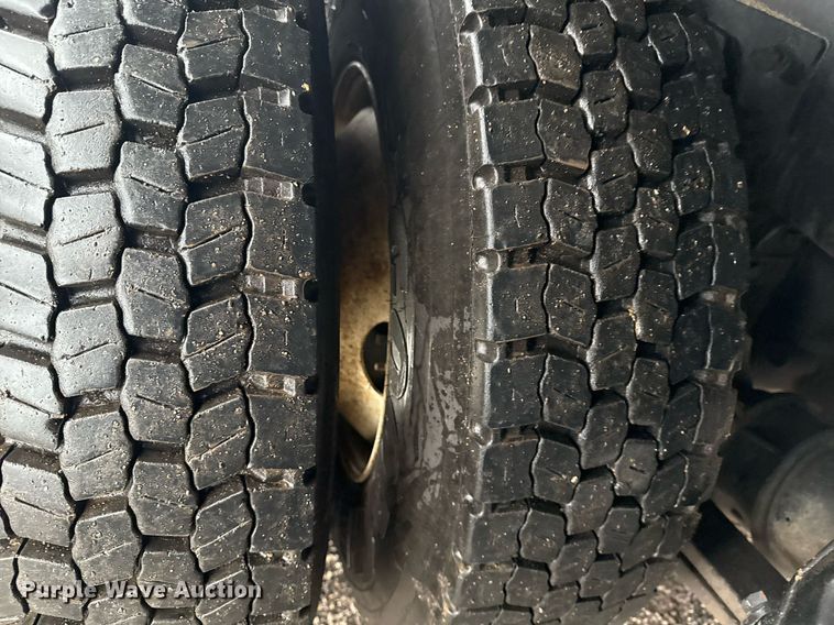 image for item EG2424 2010 Freightliner Business Class M2 crane truck