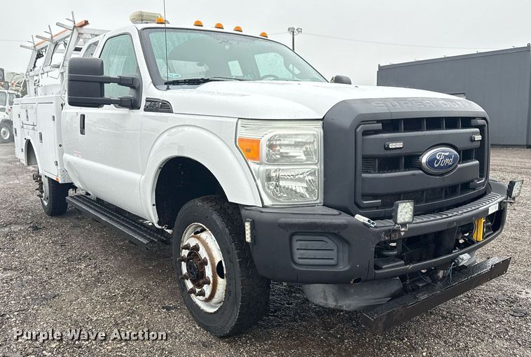 image for item EG2425 2011 Ford F350 Super Duty SuperCab utility bed pickup truck