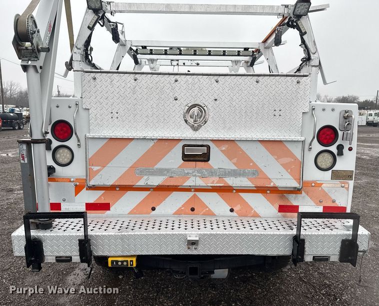 image for item EG2425 2011 Ford F350 Super Duty SuperCab utility bed pickup truck