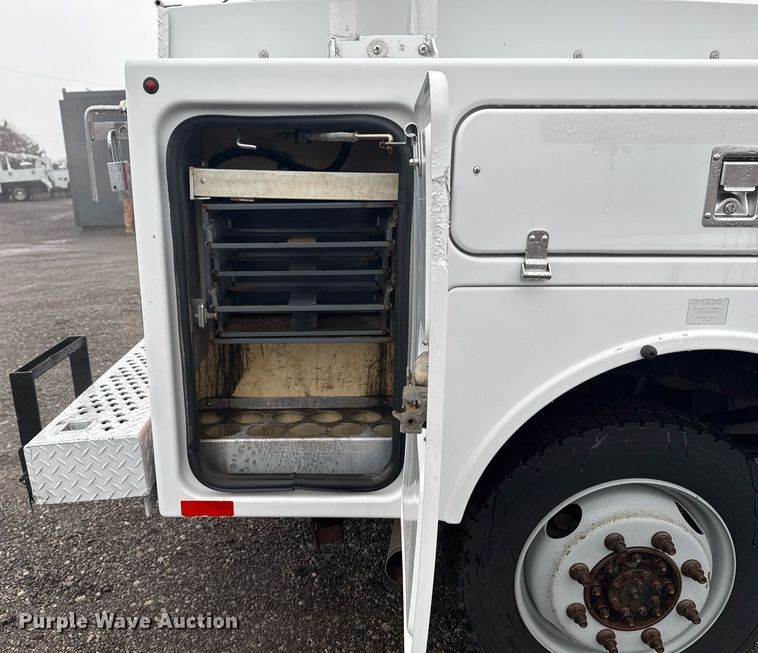 image for item EG2425 2011 Ford F350 Super Duty SuperCab utility bed pickup truck