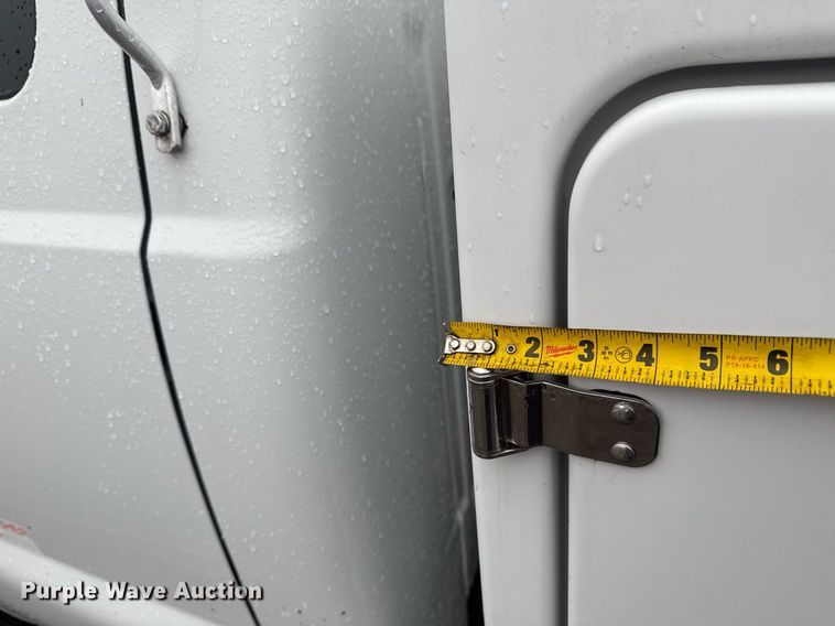 image for item EG2425 2011 Ford F350 Super Duty SuperCab utility bed pickup truck