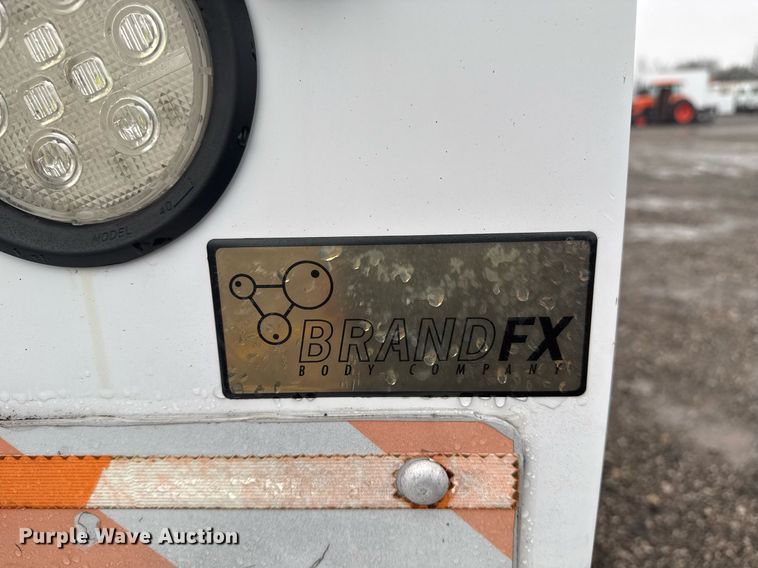 image for item EG2425 2011 Ford F350 Super Duty SuperCab utility bed pickup truck