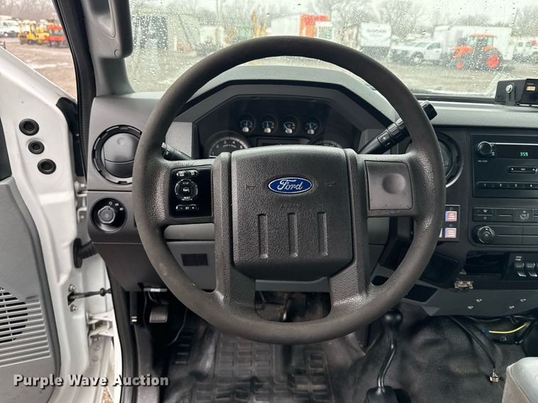 image for item EG2425 2011 Ford F350 Super Duty SuperCab utility bed pickup truck