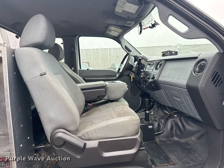 image for item EG2425 2011 Ford F350 Super Duty SuperCab utility bed pickup truck