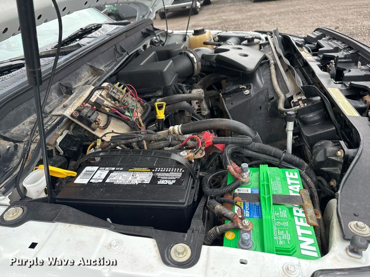 image for item EG2425 2011 Ford F350 Super Duty SuperCab utility bed pickup truck