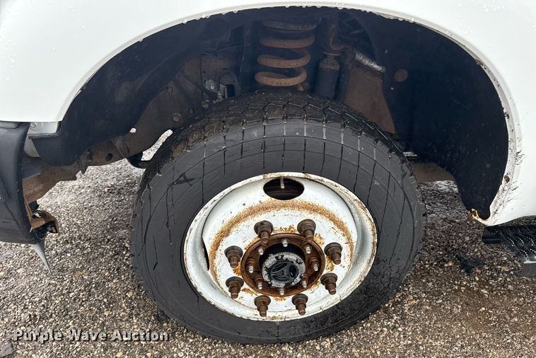 image for item EG2425 2011 Ford F350 Super Duty SuperCab utility bed pickup truck