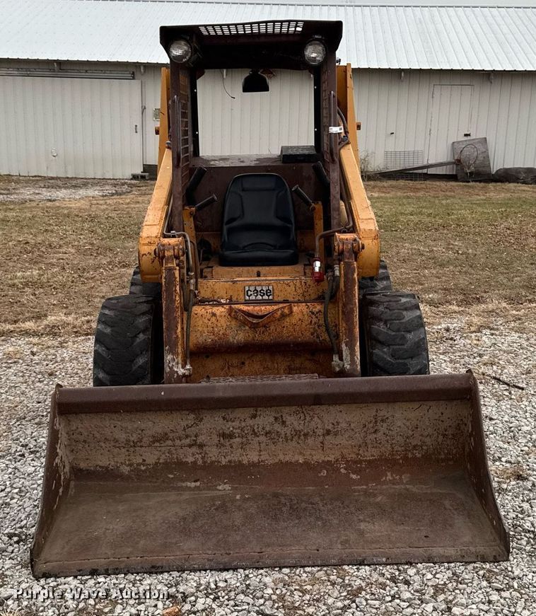 image for item EG7106 1993 Case 1840 skid steer loader