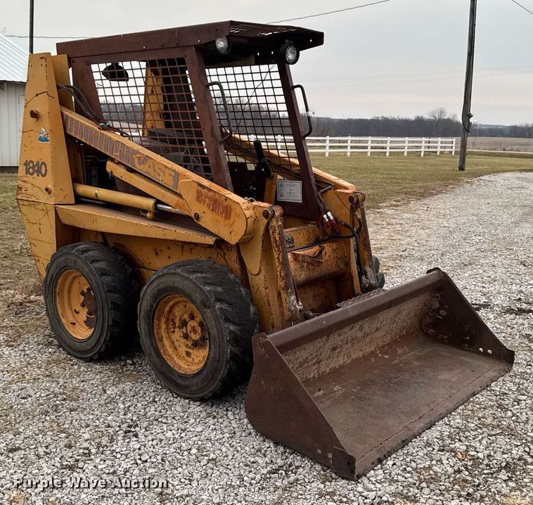 image for item EG7106 1993 Case 1840 skid steer loader