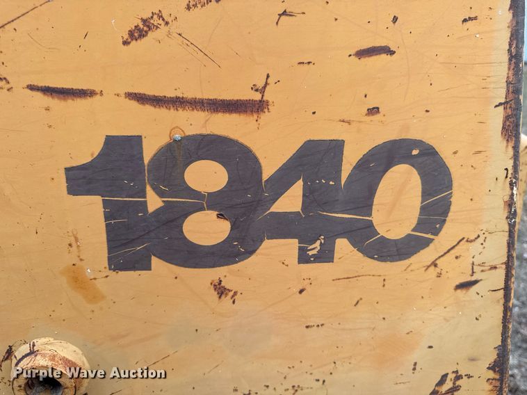 image for item EG7106 1993 Case 1840 skid steer loader