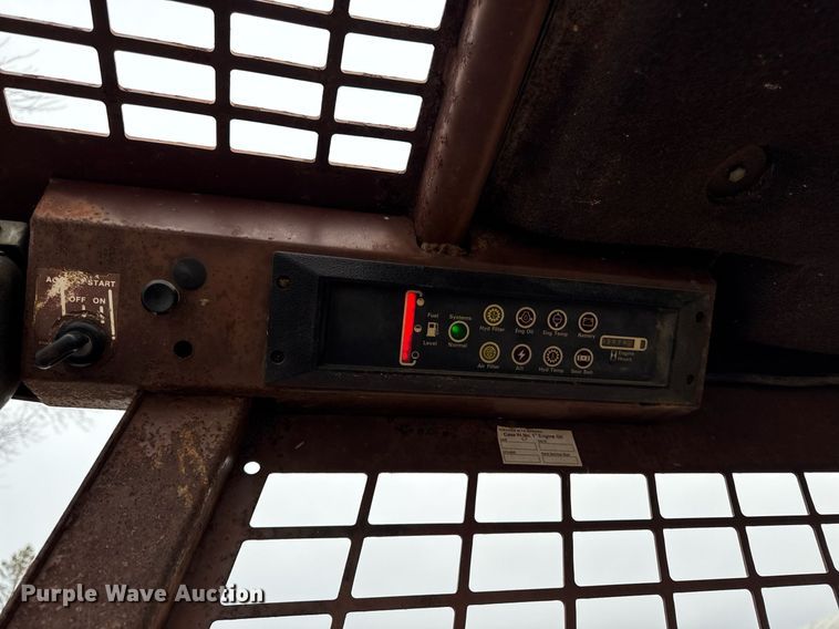 image for item EG7106 1993 Case 1840 skid steer loader