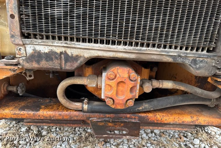 image for item EG7106 1993 Case 1840 skid steer loader