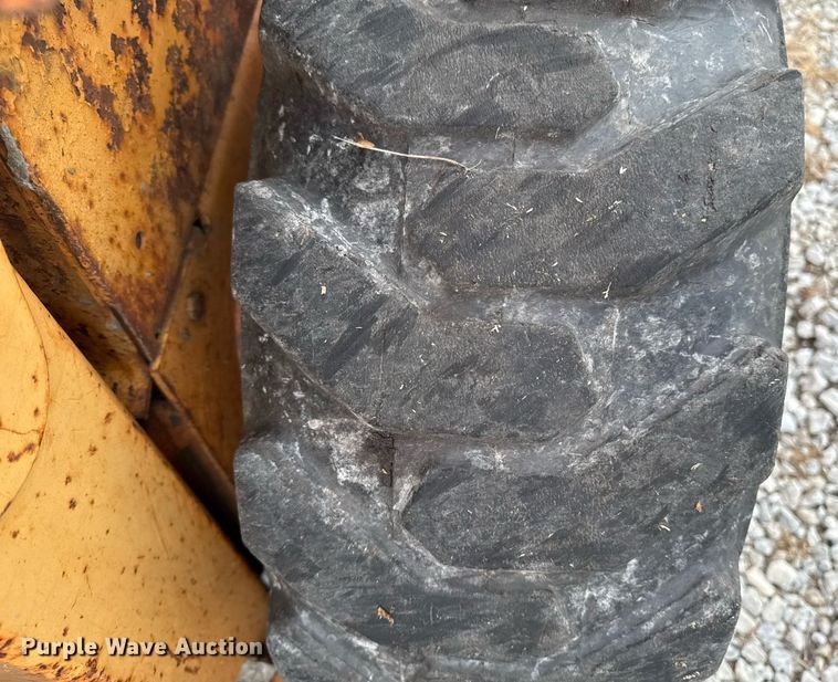 image for item EG7106 1993 Case 1840 skid steer loader