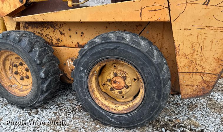 image for item EG7106 1993 Case 1840 skid steer loader