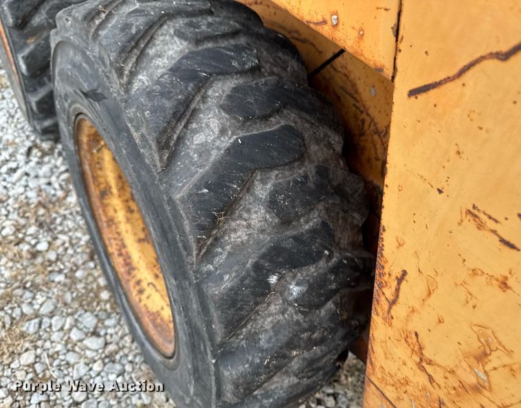 image for item EG7106 1993 Case 1840 skid steer loader