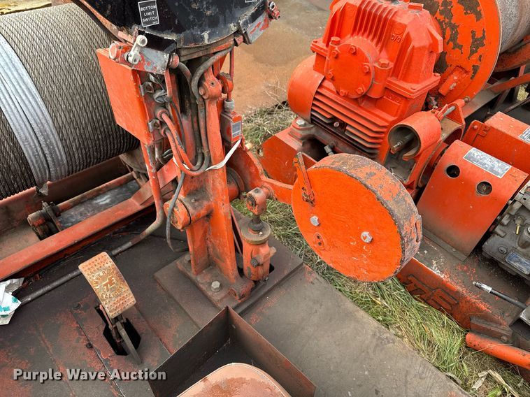 image for item EG7115 Timberland Ellicott limited SW0-1-300FR winch