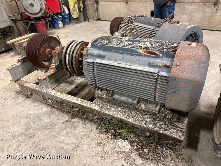 image for item EG7124 Lincoln Electric CF6P200T64Y electric motor