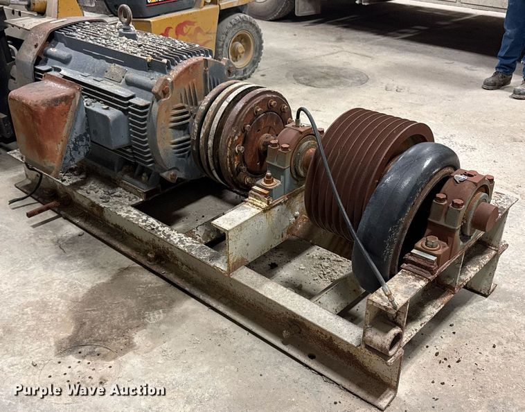 image for item EG7124 Lincoln Electric CF6P200T64Y electric motor