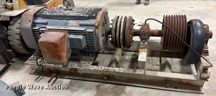 image for item EG7124 Lincoln Electric CF6P200T64Y electric motor