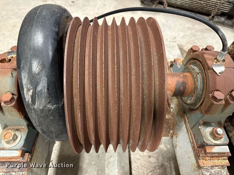 image for item EG7124 Lincoln Electric CF6P200T64Y electric motor