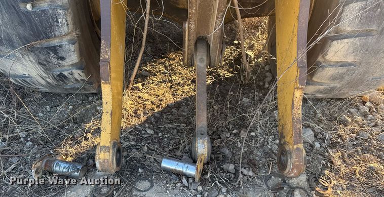 image for item EG7126 1990 Komatsu WA450-2 wheel loader