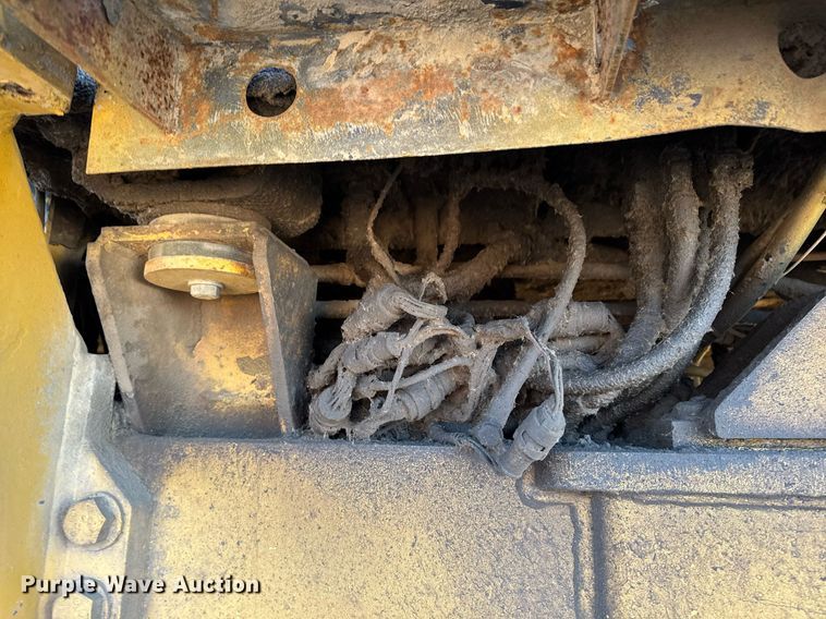 image for item EG7126 1990 Komatsu WA450-2 wheel loader