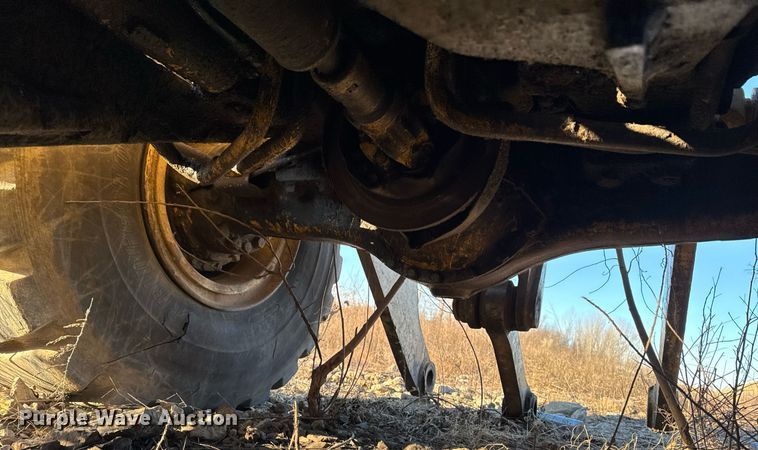 image for item EG7126 1990 Komatsu WA450-2 wheel loader