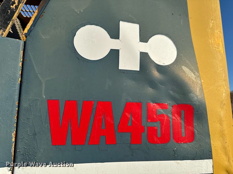 image for item EG7126 1990 Komatsu WA450-2 wheel loader