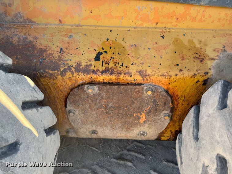 image for item EG7127 2000 Case 90XT skid steer loader
