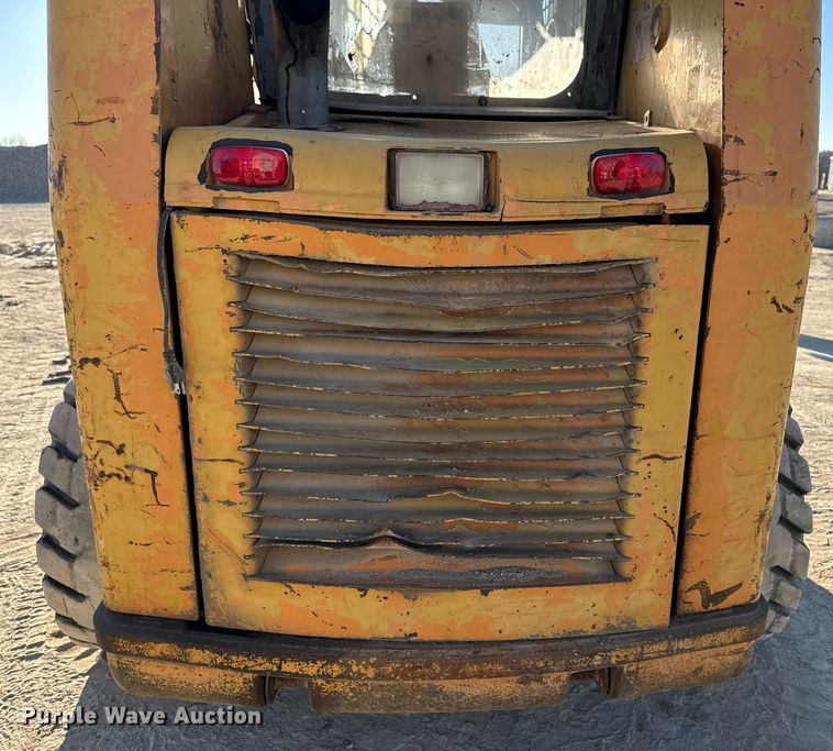 image for item EG7127 2000 Case 90XT skid steer loader