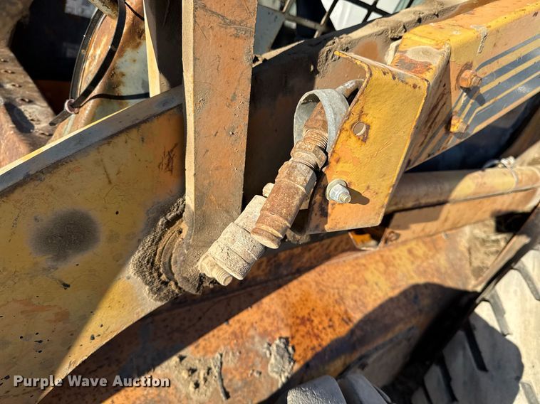 image for item EG7127 2000 Case 90XT skid steer loader