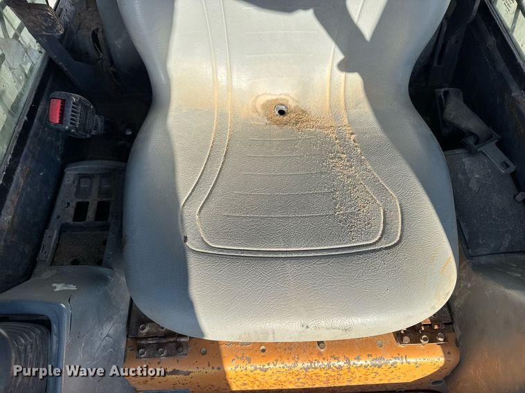 image for item EG7127 2000 Case 90XT skid steer loader