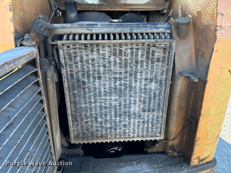 image for item EG7127 2000 Case 90XT skid steer loader