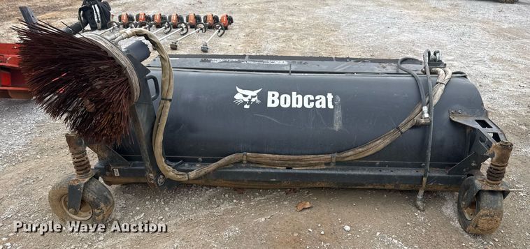 image for item EG7969 2012 Bobcat 84 Sweeper skid steer sweeper