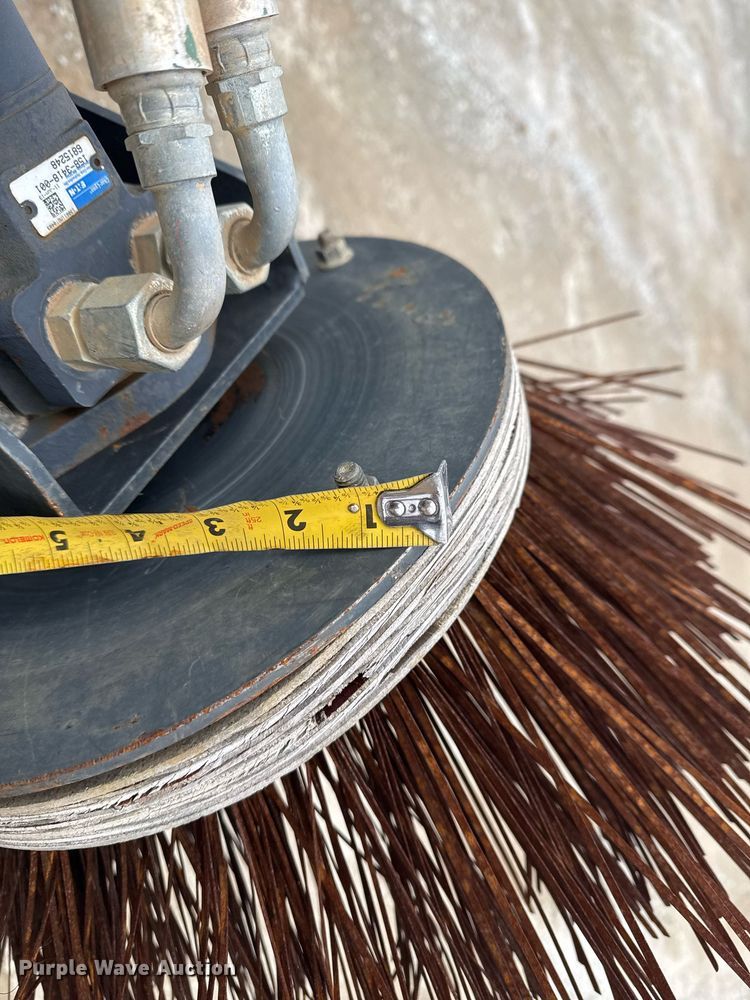 image for item EG7969 2012 Bobcat 84 Sweeper skid steer sweeper