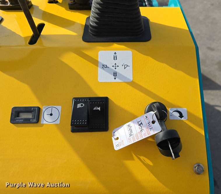 image for item EH8515 2024 MachPro MP-S300 compact utility loader