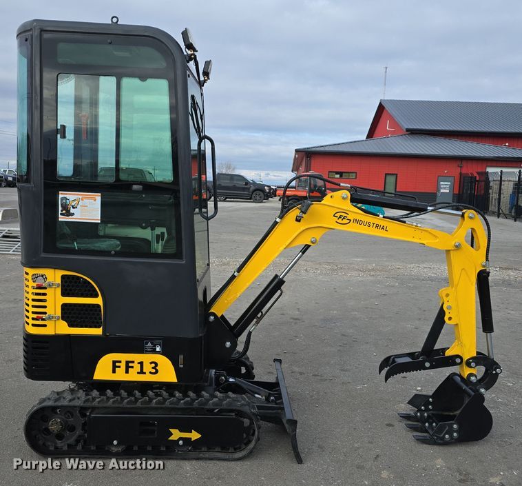 image for item EH8516 2024 FF Industrial FF13 mini excavator