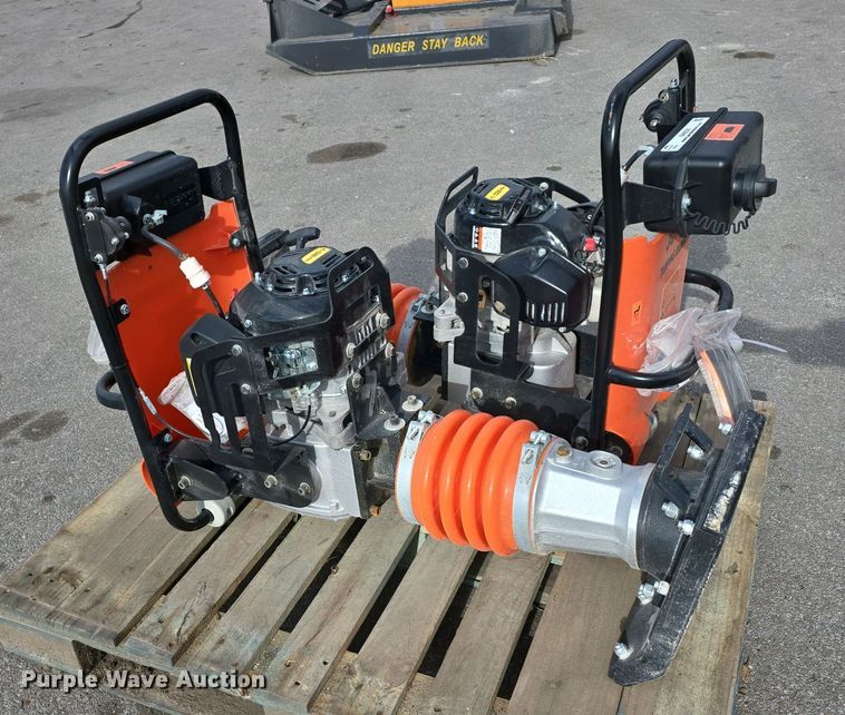 image for item EH8521 (2) JQ Power JQ120-O plate compactors