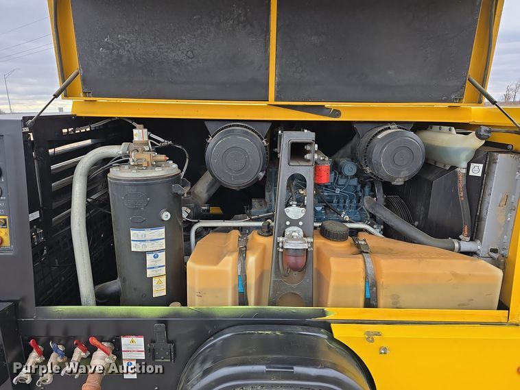 image for item EH8525 2015 Kaeser M100 air compressor