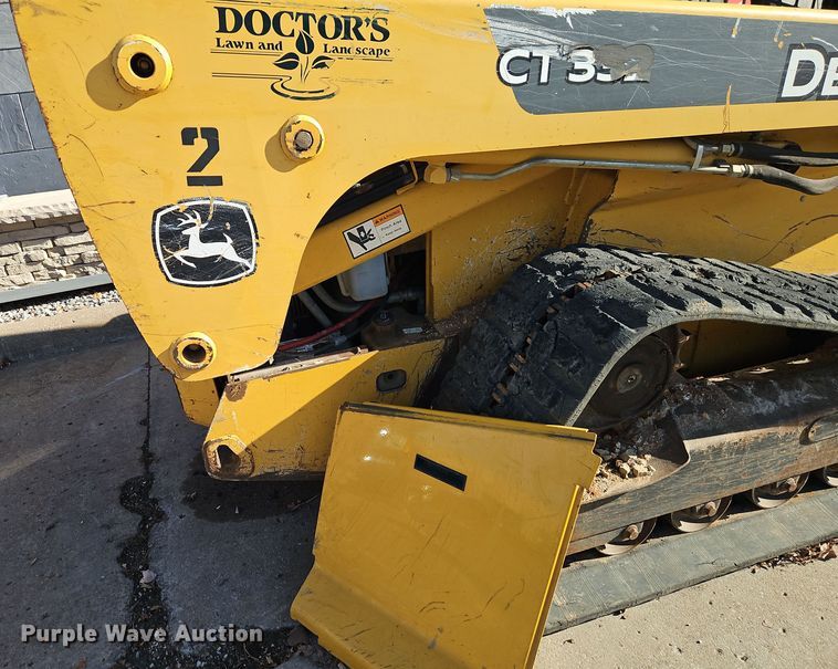 image for item EI8747 2007 John Deere CT332 tracked skid steer loader