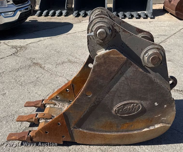 image for item EJ3135 2006 Geith EC160B excavator bucket