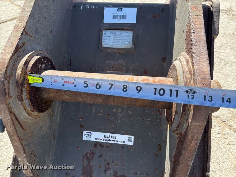 image for item EJ3135 2006 Geith EC160B excavator bucket